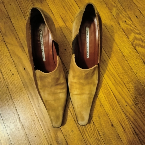 Suede pumps - Picture 14 of 15